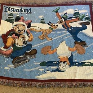 🎈Vintage Disneyland blanket - NEVER USED